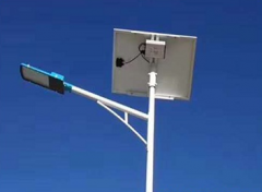 太陽能路燈選哪種好：一體燈，二體燈還是分體燈？